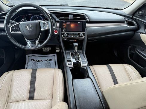 Used 2020 Honda Civic Touring image 18