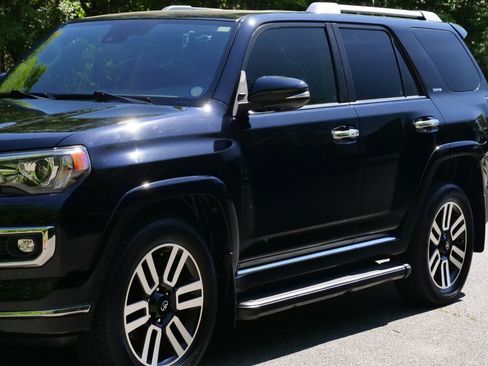 Used 2023 Toyota 4Runner Limited AWD/4WD image 44