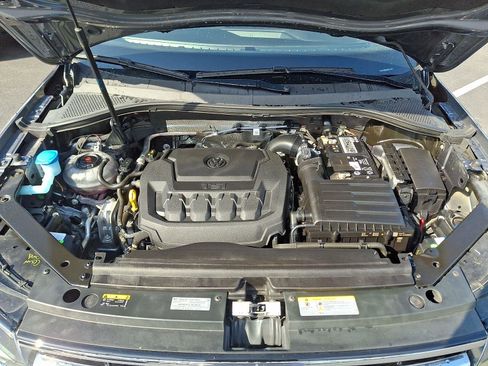Used 2022 Volkswagen Tiguan S image 27