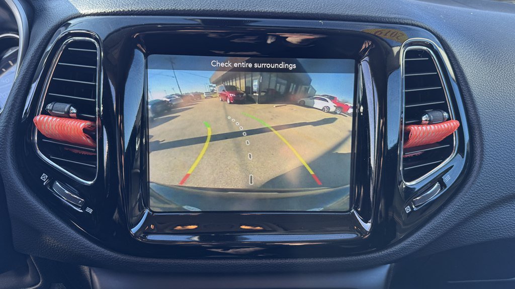 Used 2019 Jeep Compass Limited AWD/4WD image 19