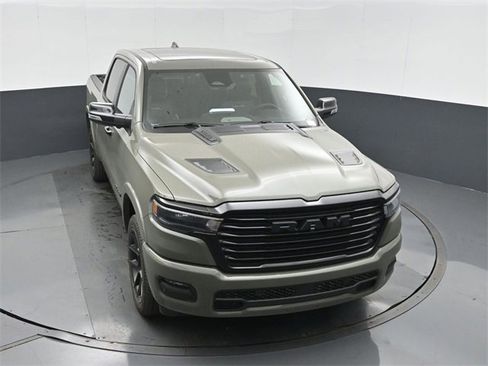 New 2026 RAM 1500 Laramie w/ Night Edition image 30