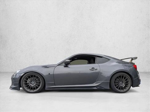 Used 2020 Toyota 86 image 5