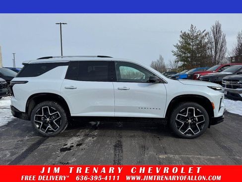 New 2026 Chevrolet Traverse High Country image 1