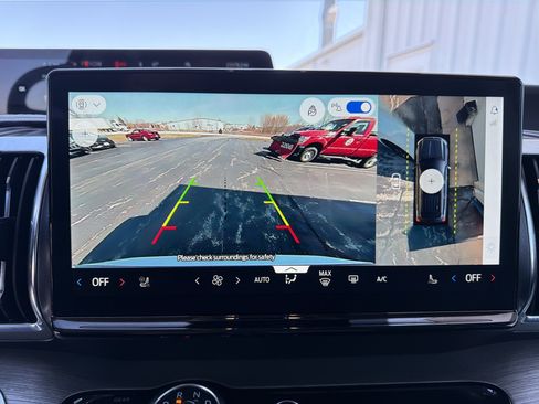 Certified 2025 Ford Expedition Max Platinum AWD/4WD image 50