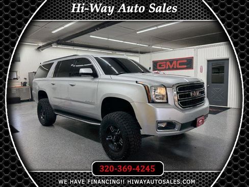 Used 2020 GMC Yukon XL SLT AWD/4WD image 1