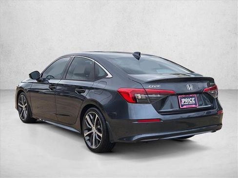 Used 2023 Honda Civic Touring image 9