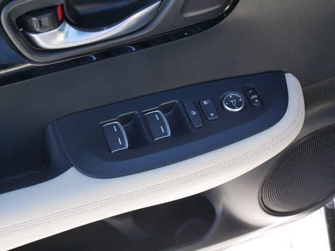 Certified 2025 Acura ADX A-Spec image 19