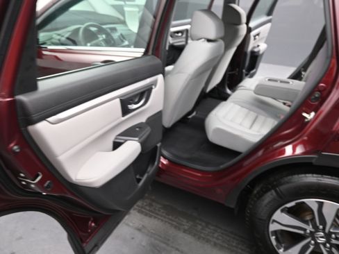 Used 2019 Honda CR-V LX image 13