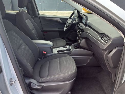 Used 2025 Ford Escape Active AWD/4WD image 12