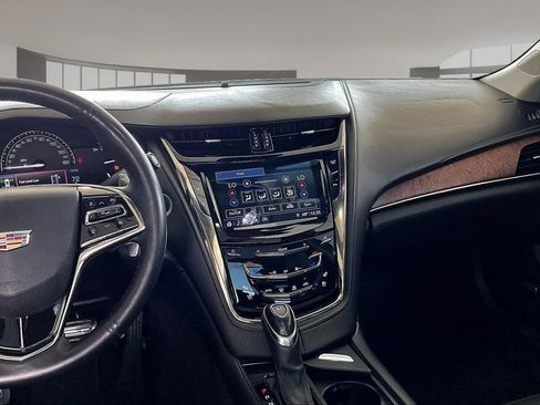 Used 2019 Cadillac CTS Luxury RWD image 6