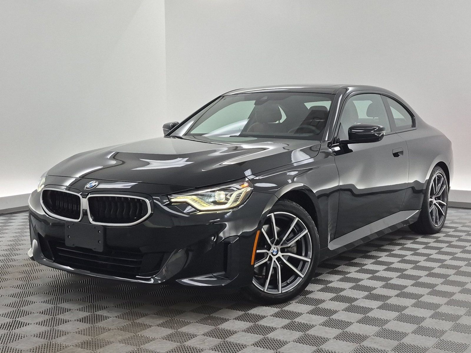 Used 2025 BMW 230i xDrive Coupe w/ Premium Package AWD/4WD image 1