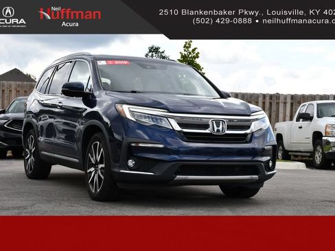 Used 2019 Honda Pilot Touring image 1