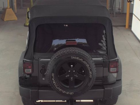 Used 2016 Jeep Wrangler Unlimited Sport AWD/4WD image 10