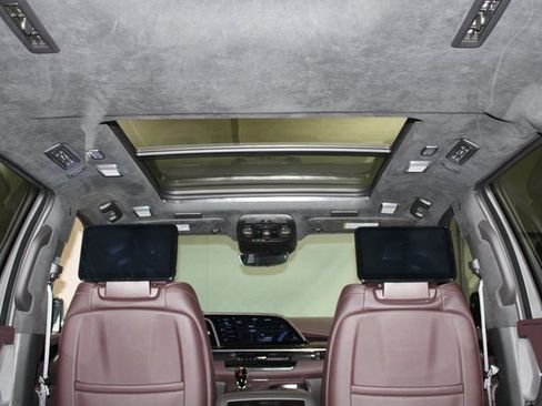 Used 2022 Cadillac Escalade Premium Luxury Platinum image 39