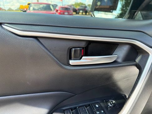 Used 2025 Toyota RAV4 XLE Premium FWD image 13