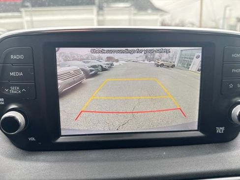 Used 2019 Hyundai Santa Fe SE image 25