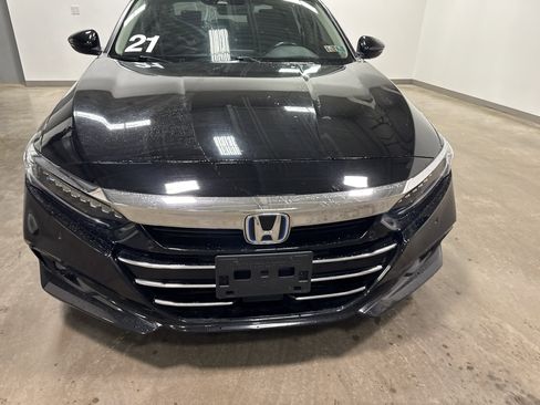 Used 2021 Honda Accord Touring image 8