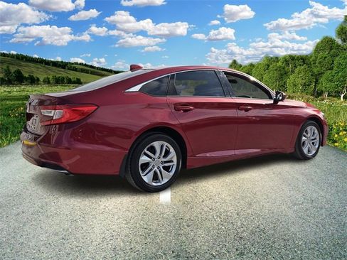 Used 2018 Honda Accord LX image 6