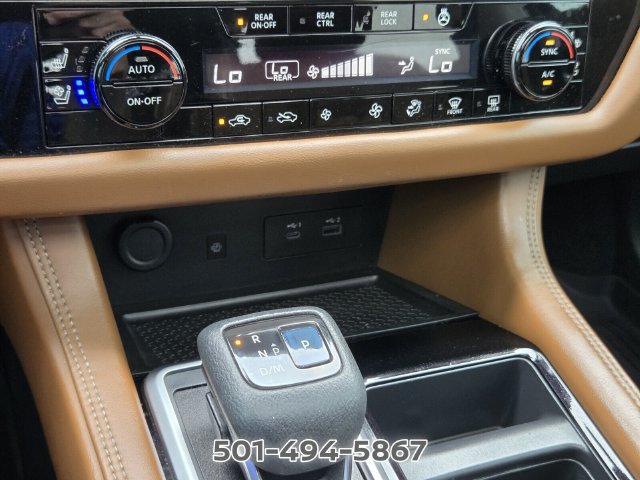 Used 2022 Nissan Pathfinder Platinum w/ Cargo Package AWD/4WD image 23