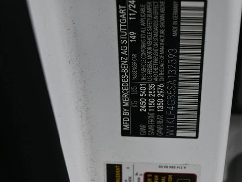 Used 2025 Mercedes-Benz E 350 Sedan image 17