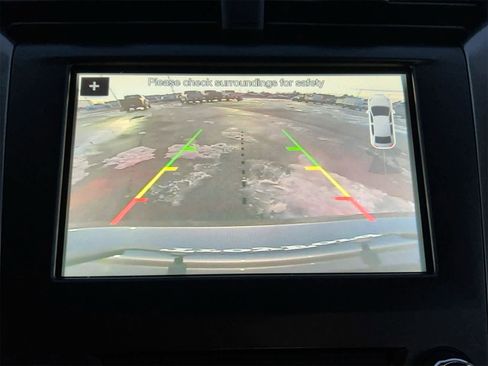 Used 2018 Ford Fusion SE w/ Fusion SE Technology Package image 29