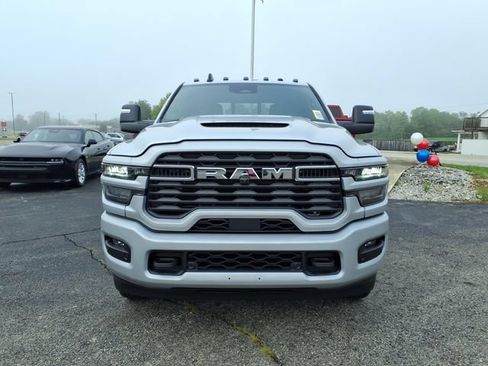 New 2027 RAM 3500 Big Horn AWD/4WD image 2