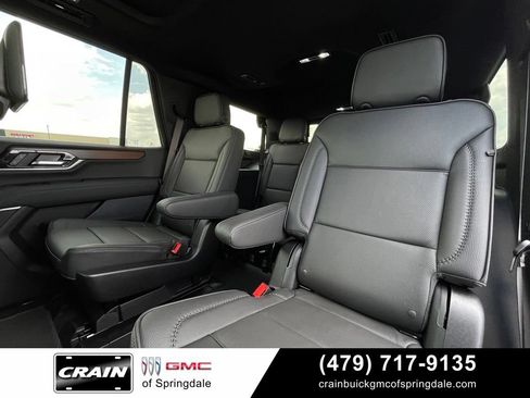 Used 2026 GMC Yukon Denali w/ Advanced Technology Package AWD/4WD image 25