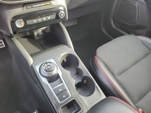 Used 2024 Ford Escape ST-Line w/ Tech Pack #1 image 30