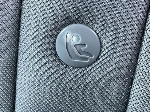 Used 2025 Hyundai Elantra SEL image 16