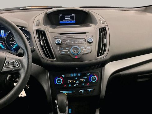 Used 2018 Ford Escape SE FWD image 6