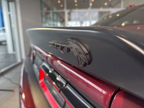 Used 2021 Dodge Challenger SRT Hellcat w/ Plus Package image 9