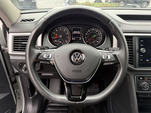 Used 2019 Volkswagen Atlas SE image 19