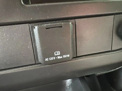Used 2021 Chevrolet Express 2500 w/ Driver Convenience Package RWD image 3