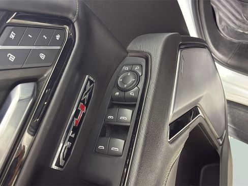 Used 2023 GMC Sierra 1500 AT4X image 9