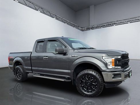 Used 2018 Ford F150 XLT w/ Equipment Group 301A Mid image 25