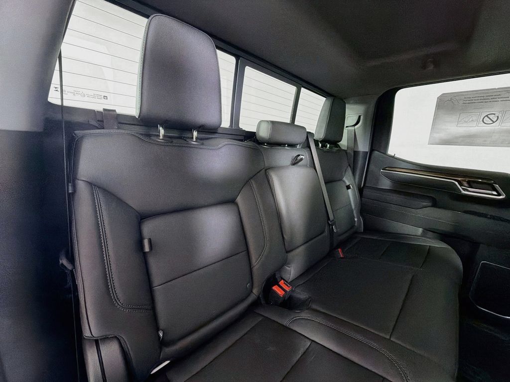 New 2026 Chevrolet Silverado 1500 RST AWD/4WD image 24
