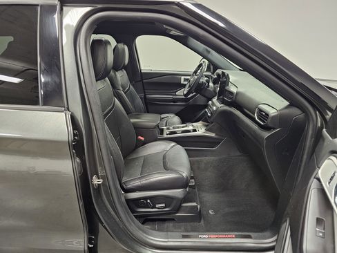 Used 2020 Ford Explorer ST image 14