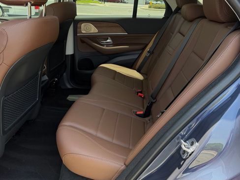 Certified 2025 Mercedes-Benz GLE 350 4MATIC image 32