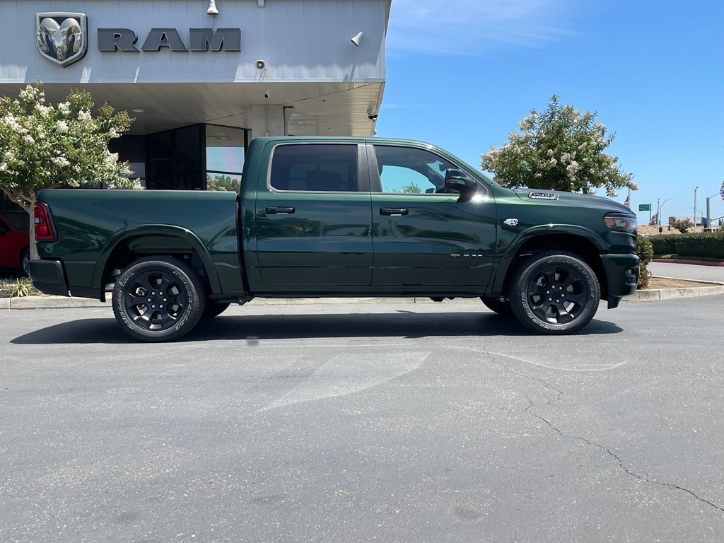 New 2026 RAM 1500 Big Horn AWD/4WD image 3