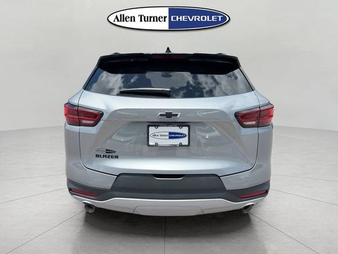 New 2026 Chevrolet Blazer LT w/ Convenience Package FWD image 5