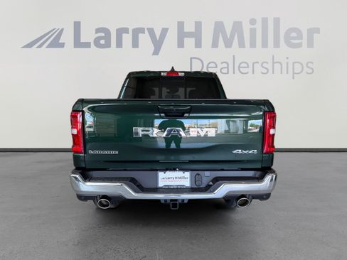 New 2026 RAM 1500 Laramie AWD/4WD image 4