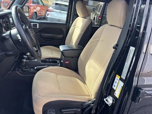 Used 2020 Jeep Wrangler Unlimited Sport AWD/4WD image 11