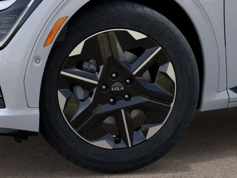 New 2025 Kia EV6 GT-Line image 9