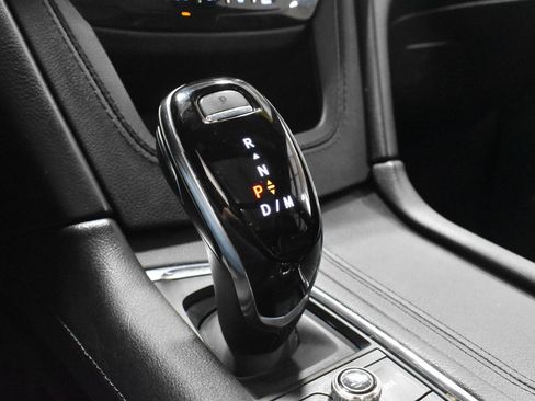 Used 2024 Cadillac XT5 Premium Luxury FWD image 21