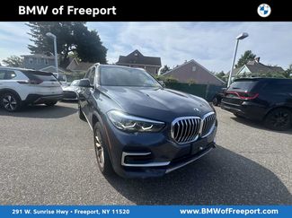 Used 2022 BMW X5 xDrive40i w/ Premium Package AWD/4WD video 1