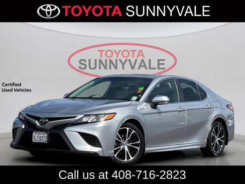 Used 2019 Toyota Camry SE w/ Audio Package FWD image 1