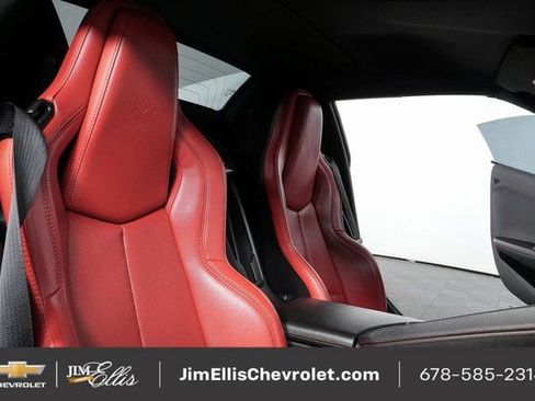 Used 2021 Chevrolet Corvette Stingray image 15
