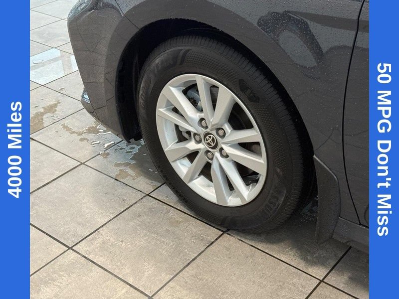 Used 2026 Toyota Camry LE FWD image 9