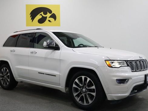 Used 2018 Jeep Grand Cherokee Overland image 6