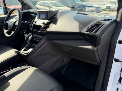 Used 2022 Ford Transit Connect XL FWD image 29